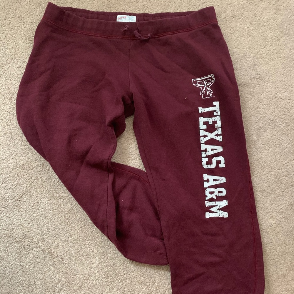 Texas A&M capris